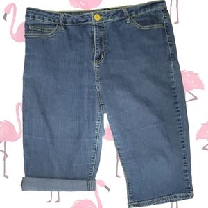 Drama gold relaxed capris